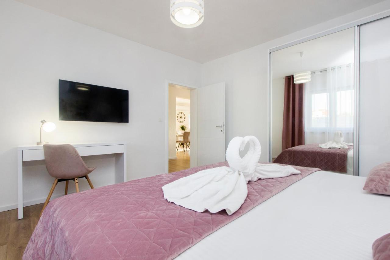Villa Antonia With Heated Pool Dograde Dış mekan fotoğraf