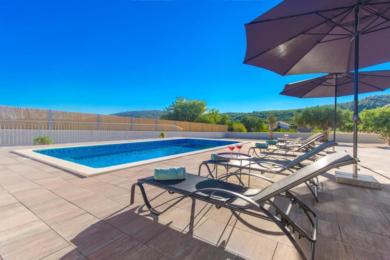 Villa Antonia With Heated Pool Dograde Dış mekan fotoğraf