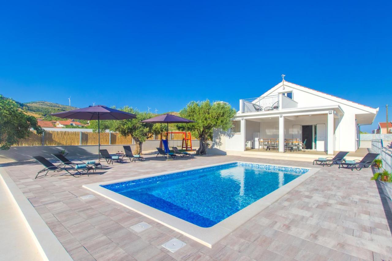 Villa Antonia With Heated Pool Dograde Dış mekan fotoğraf