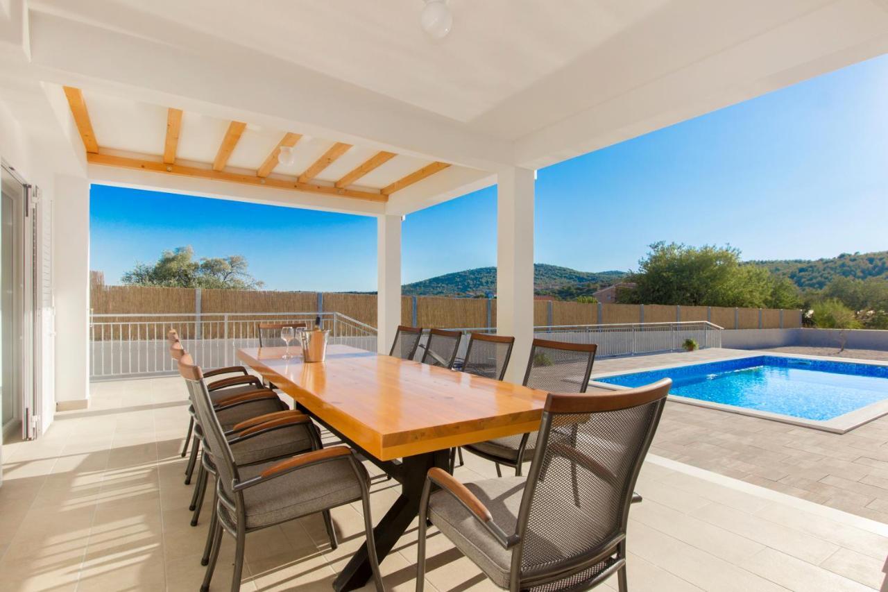 Villa Antonia With Heated Pool Dograde Dış mekan fotoğraf